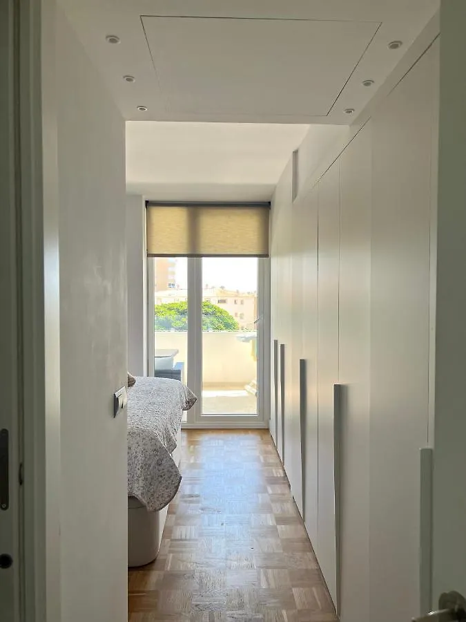 Modern 3 Bedroom Apartment Situated In Luxury Beachfront Gated Community Torremolinos España