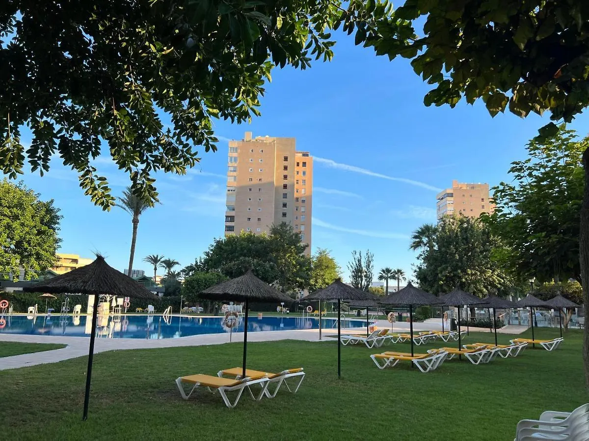 Modern 3 Bedroom Apartment Situated In Luxury Beachfront Gated Community Torremolinos 0*,